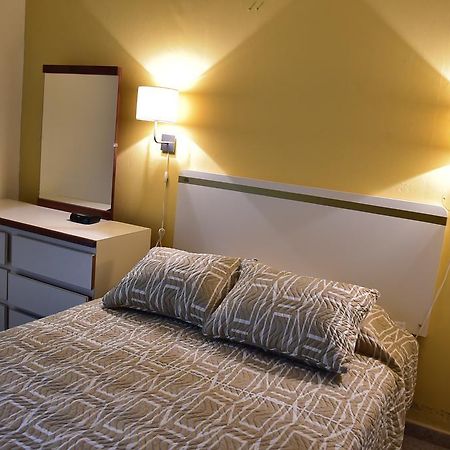 Hostal Universitario 圣赫尔曼 外观 照片