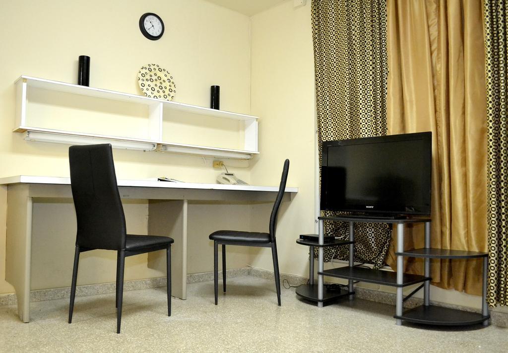 Hostal Universitario 圣赫尔曼 外观 照片
