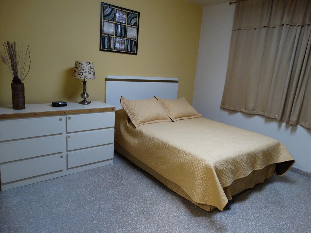 Hostal Universitario 圣赫尔曼 外观 照片
