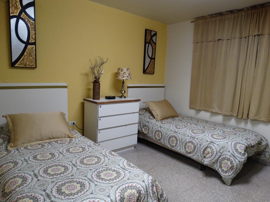 Hostal Universitario 圣赫尔曼 外观 照片