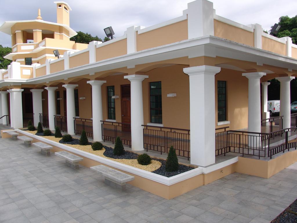 Hostal Universitario 圣赫尔曼 外观 照片