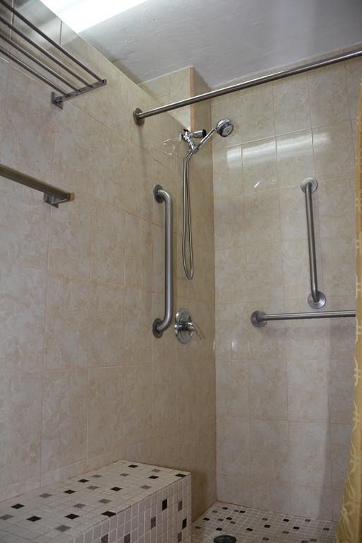 Hostal Universitario 圣赫尔曼 外观 照片